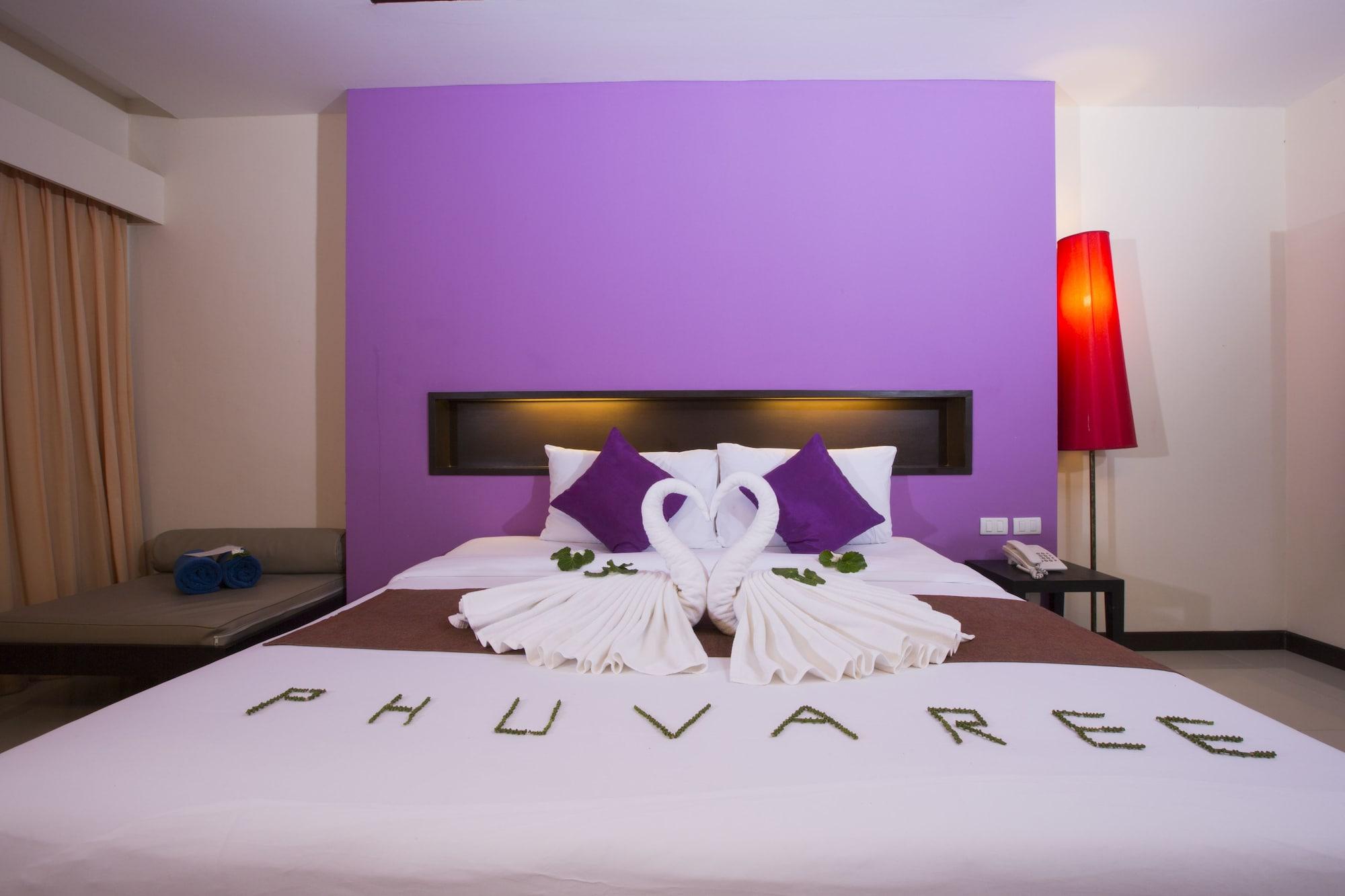 Phuvaree Resort Patong Екстериор снимка