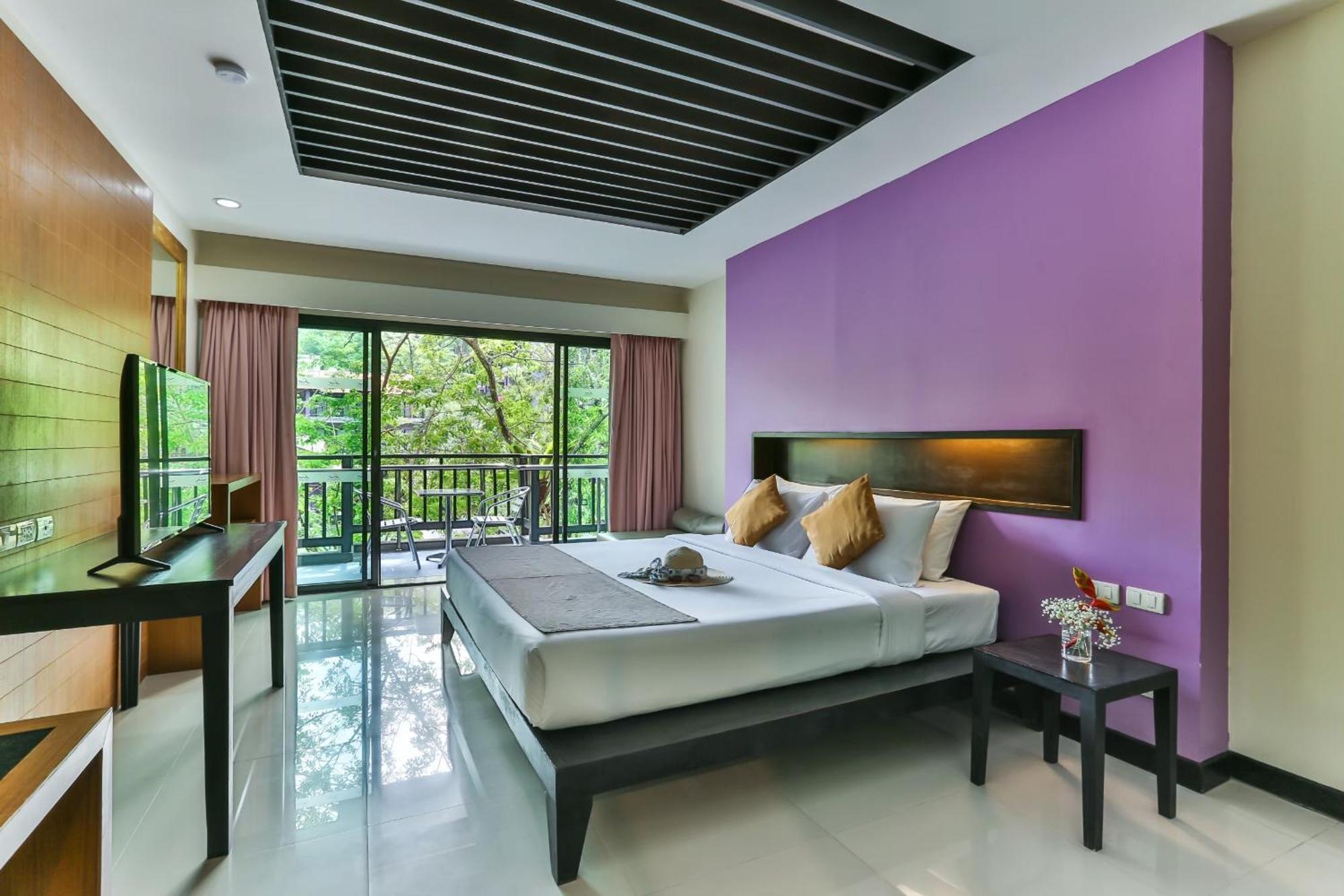 Phuvaree Resort Patong Екстериор снимка